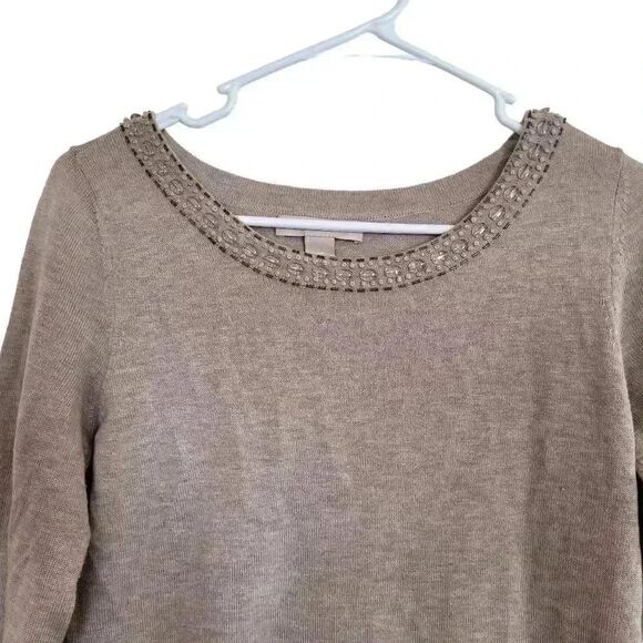 Banana Republic Women's Oatmeal Heather Poly/Wool Beaded Scoop Neck Sweater - Picture 3 of 9